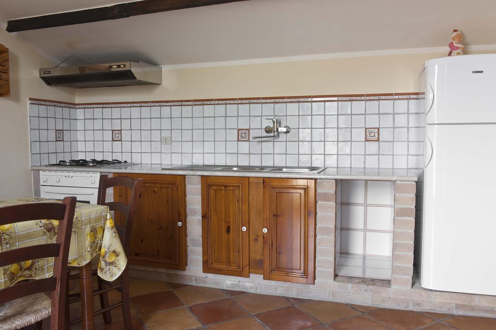 Casa Vacanze "Pietra Viva" Castelnuovo Parano الغرفة الصورة